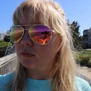 Meet your Posher, Diana